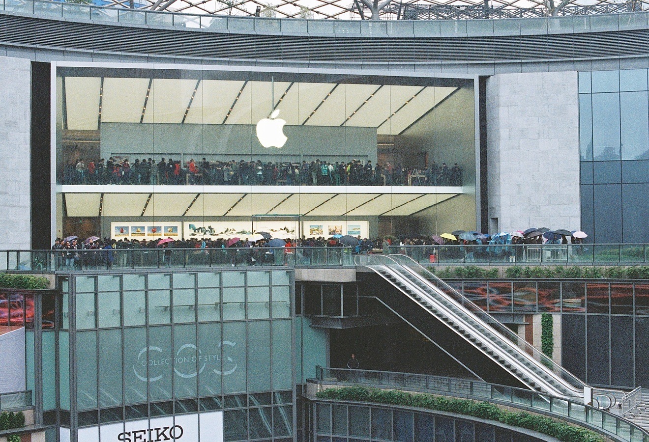 Tiendas de Apple volverán abrir en Beijing con horario bastante limitado